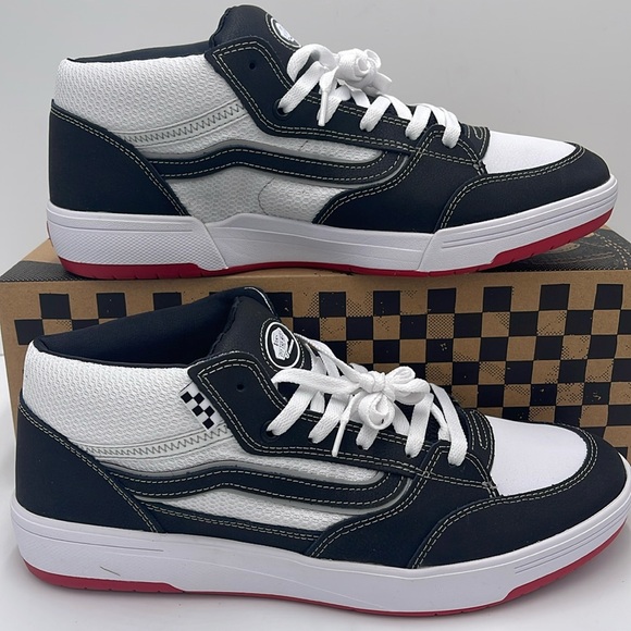 Vans Other - Vans Men’s Zahba Mid Black/White/Red
VN000CBSBWT Sneakers